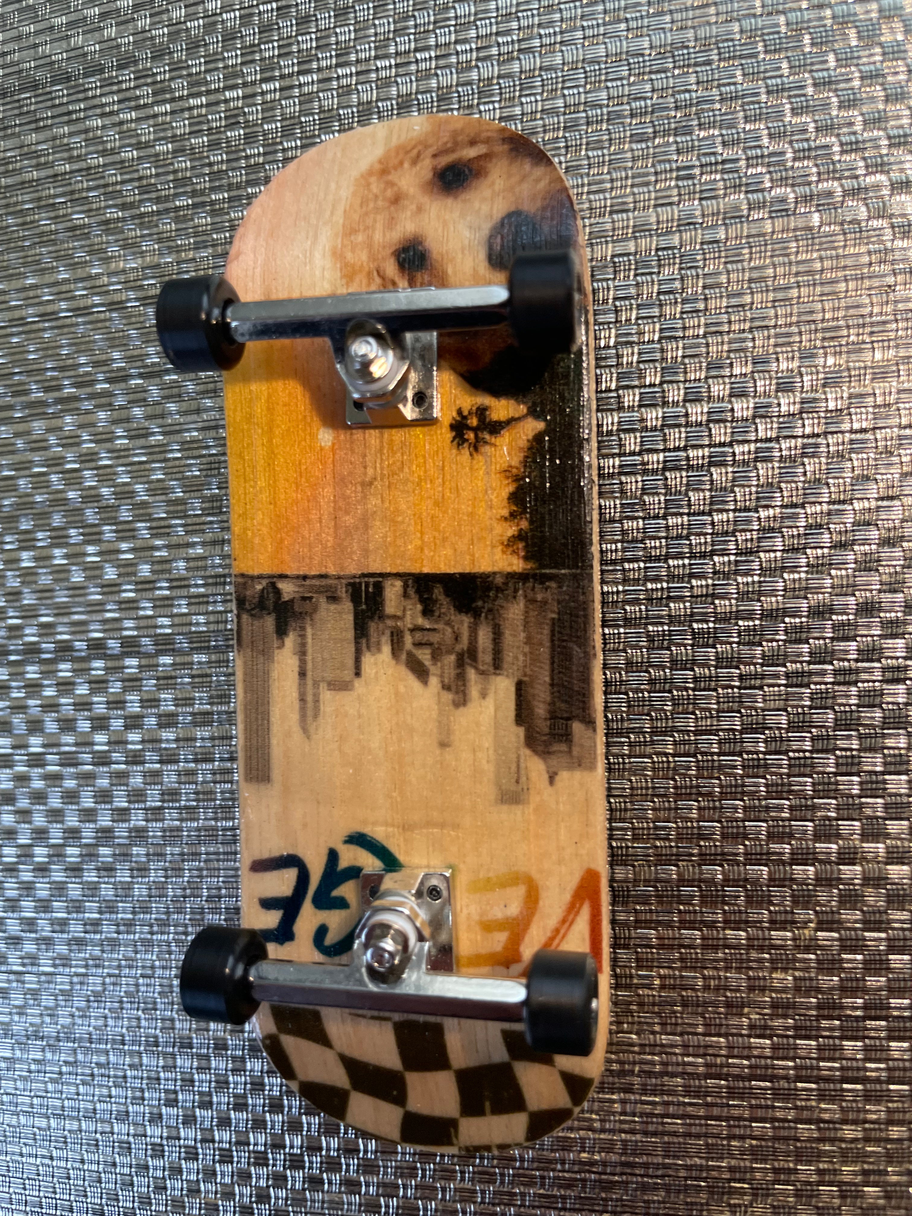 Custom Graphic Complete