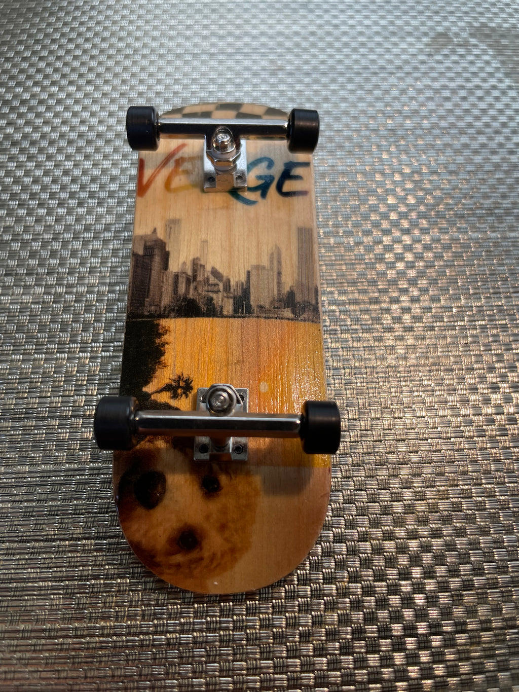 Custom Graphic Complete
