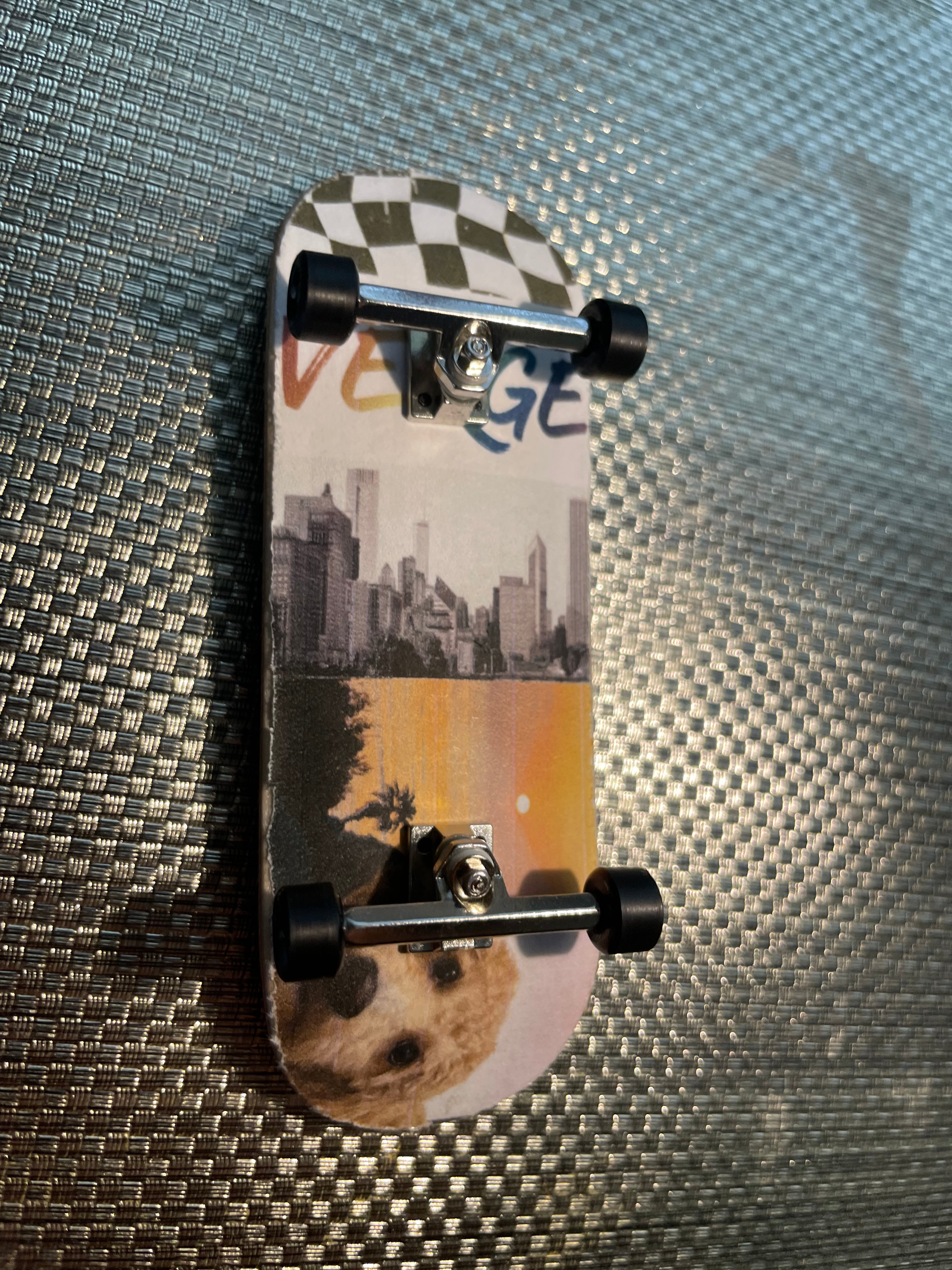 Custom Graphic Complete