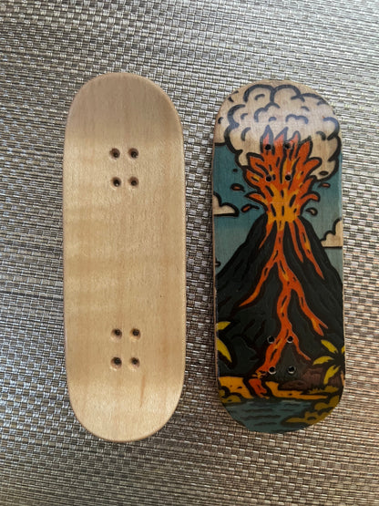 Graphic deck - Volcano 1